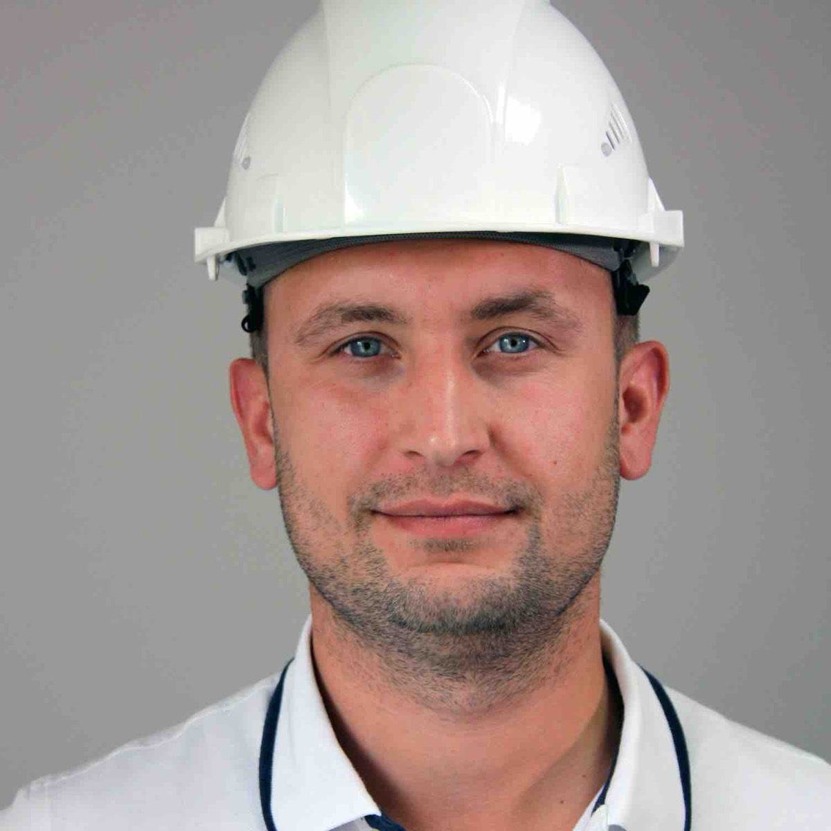 Евгений Карпов
