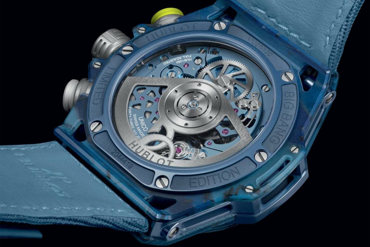 #Артем Как от сердца оторвал.
Hublot изготовил часы из личных вещей теннисиста Новака Джоковича. В основе 100 экземпляров часиков лежат 25 ракеток и 32 поло Lacoste, в которых играл серб | Сетка — социальная сеть от hh.ru