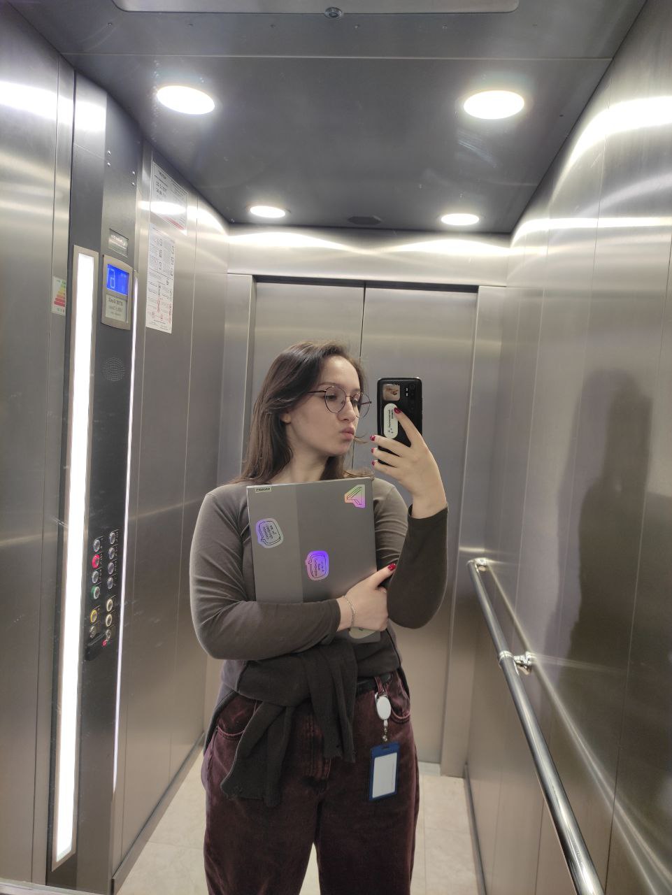 ТЕКУЧКА
С вами планерочная лягушка 👋
Занимаюсь сейчас преимущественно исследованием тарифов + формированием регулярной отчетности (да-да, тот самый популярный пункт в вакансиях) | Сетка — социальная сеть от hh.ru