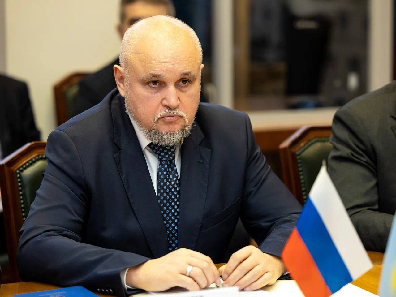 Сергей Цивилев провёл рабочую встречу с Министром энергетики Республики Казахстан Алмасадамом Саткалиевым
Стороны обсудили:
👨‍👩‍👧‍👦 реализацию проекта по строительству ТЭЦ в Казахстане с участием росс... | Сетка — социальная сеть от hh.ru