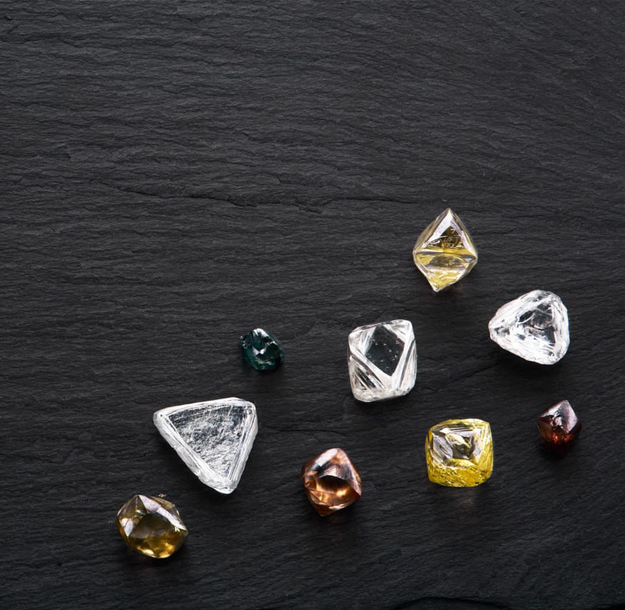 В природе нет ничего тверже алмаза. Даже теоретически он приближается к пределу возможной твердости для любых материальных объектов | Сетка — социальная сеть от hh.ru