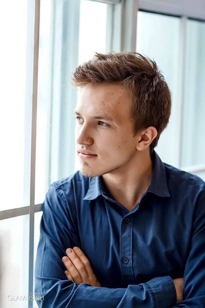 Александр Кожевников