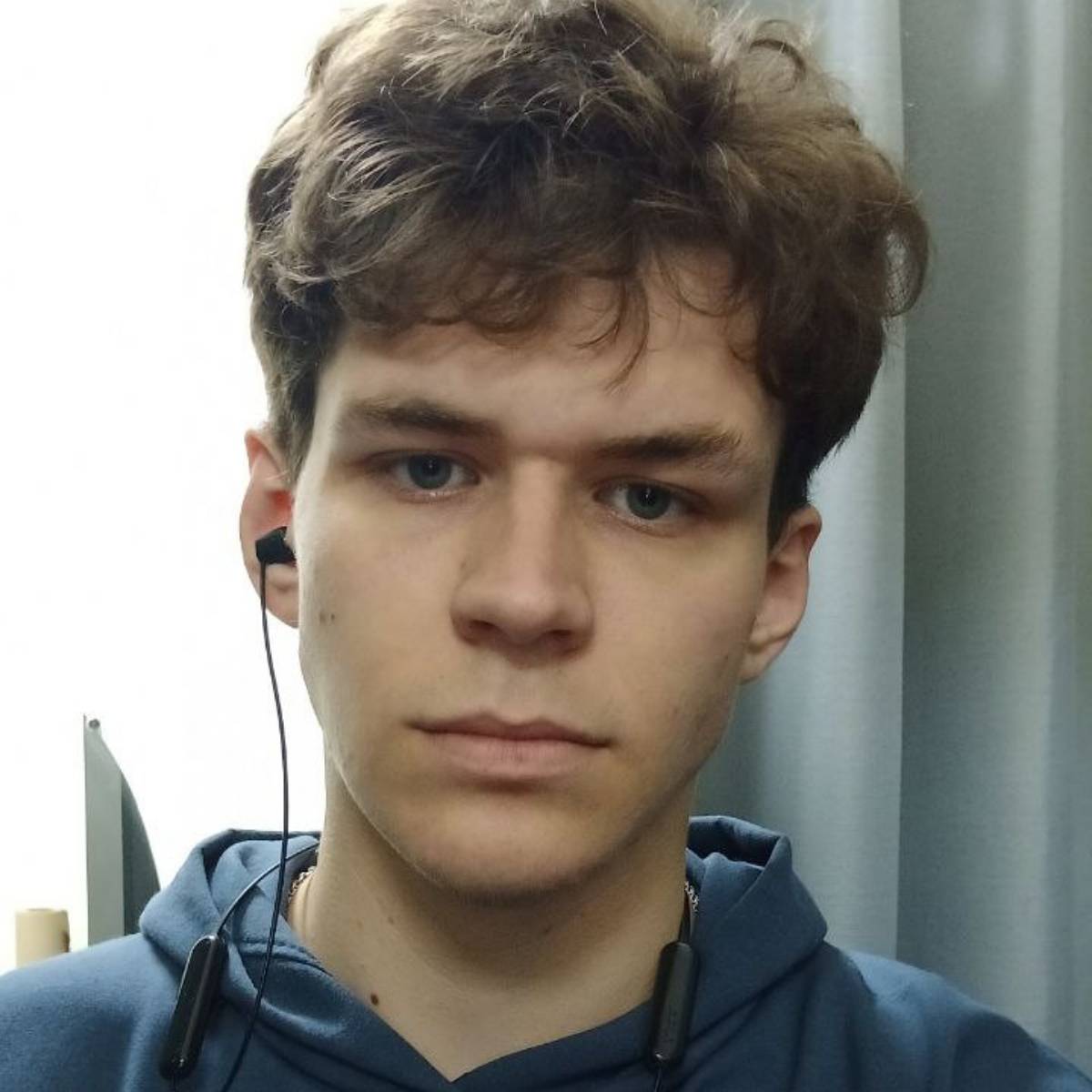 Виталий Зверев