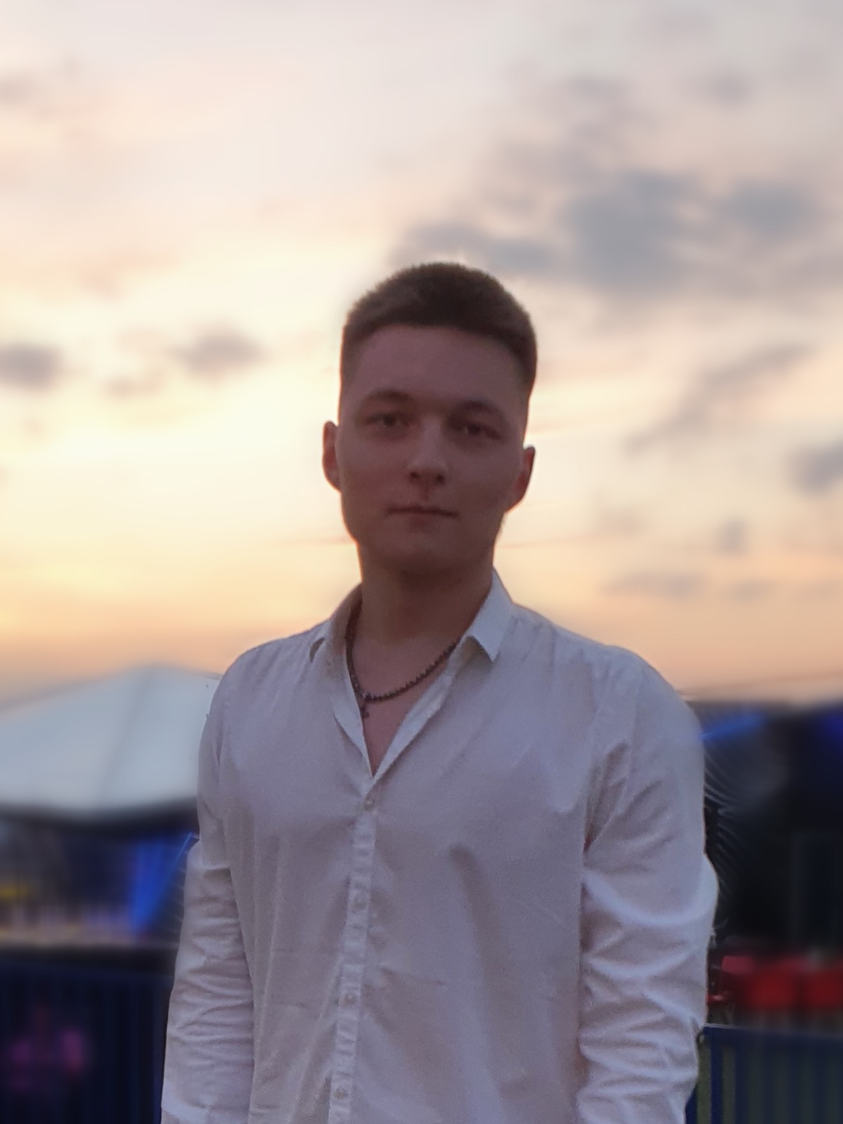Леон Калентьев