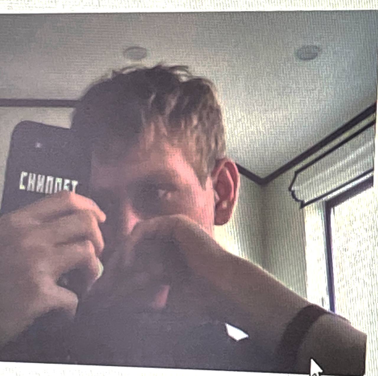 Вопрос дня: «за сколько продавать рекламу, если ты блогер?»
Самые важные критерии, по которым я оцениваю рекламную полезность аккаунта:
• Удержание: среднее время просмотра
• Количество подписчиков
• ... | Сетка — социальная сеть от hh.ru