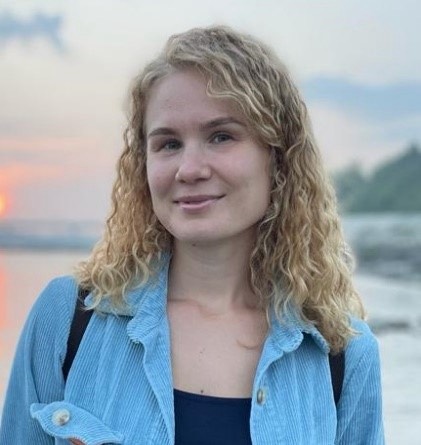 Марина Красных