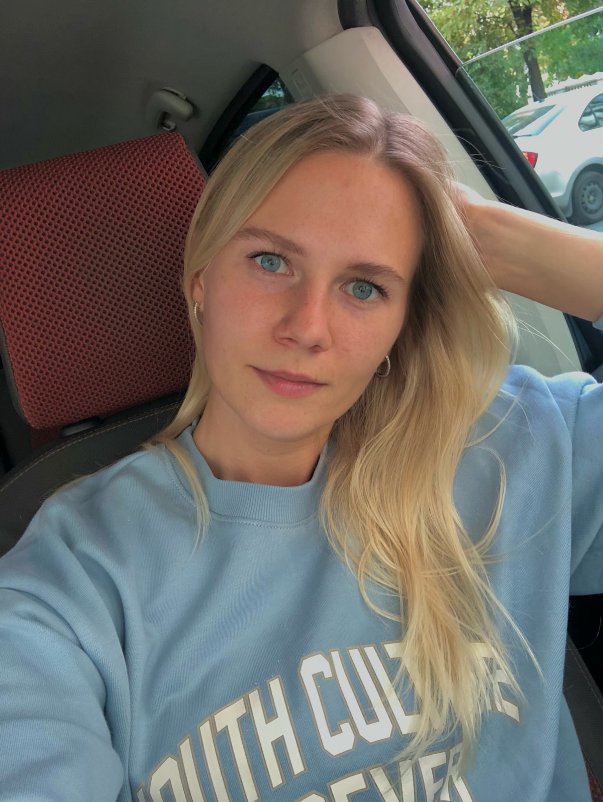 Vlada Vorovskaya | Сетка — социальная сеть от hh.ru