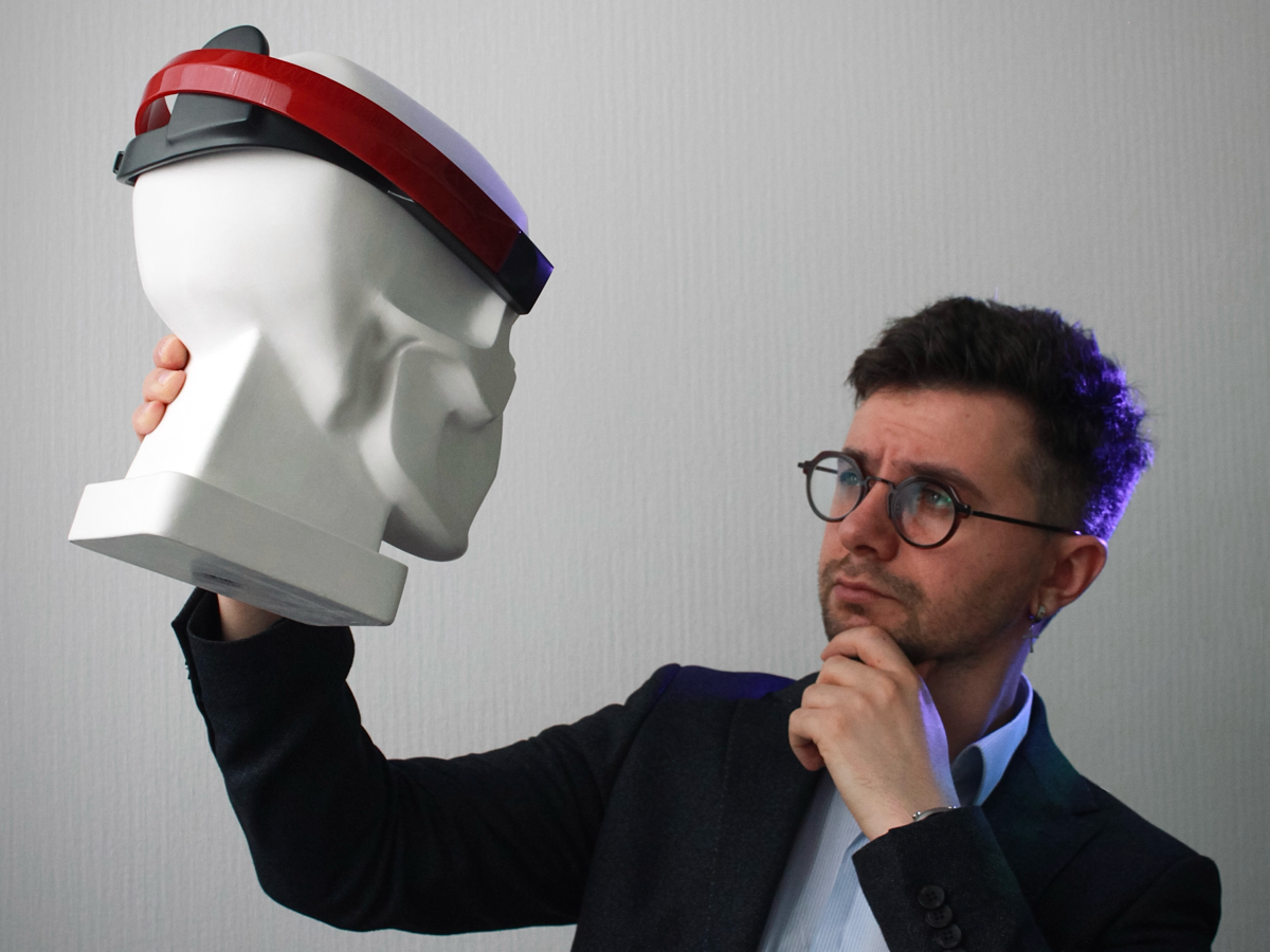 https://bionicahub.ru/posts/23
Андрей Демчинский: как «Сенсор-Тех» может вернуть зрение | Сетка — социальная сеть от hh.ru