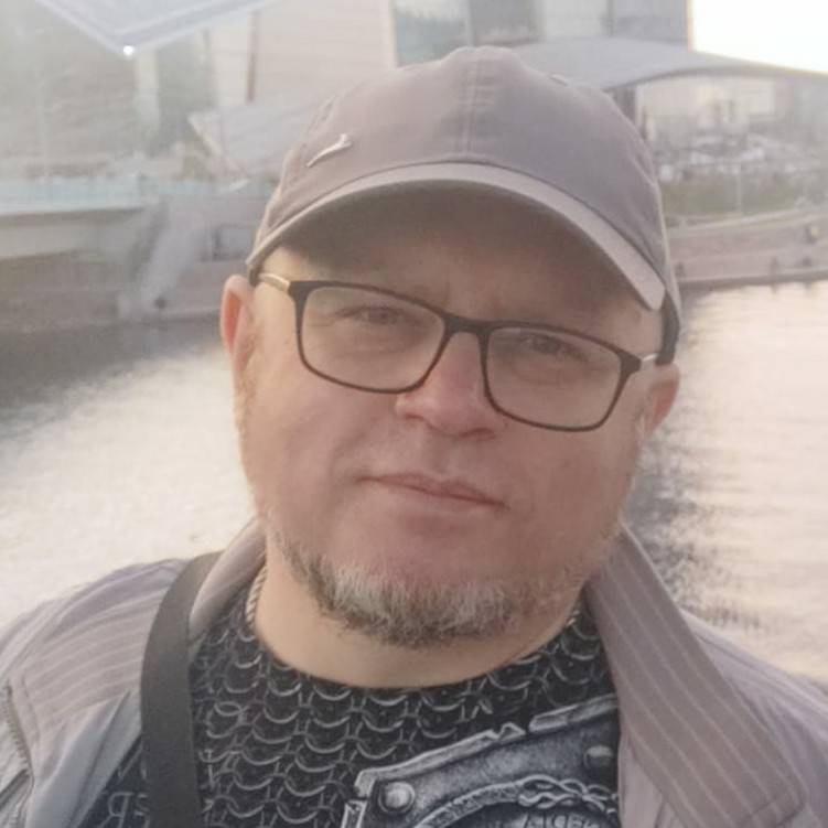 Руслан Косенко