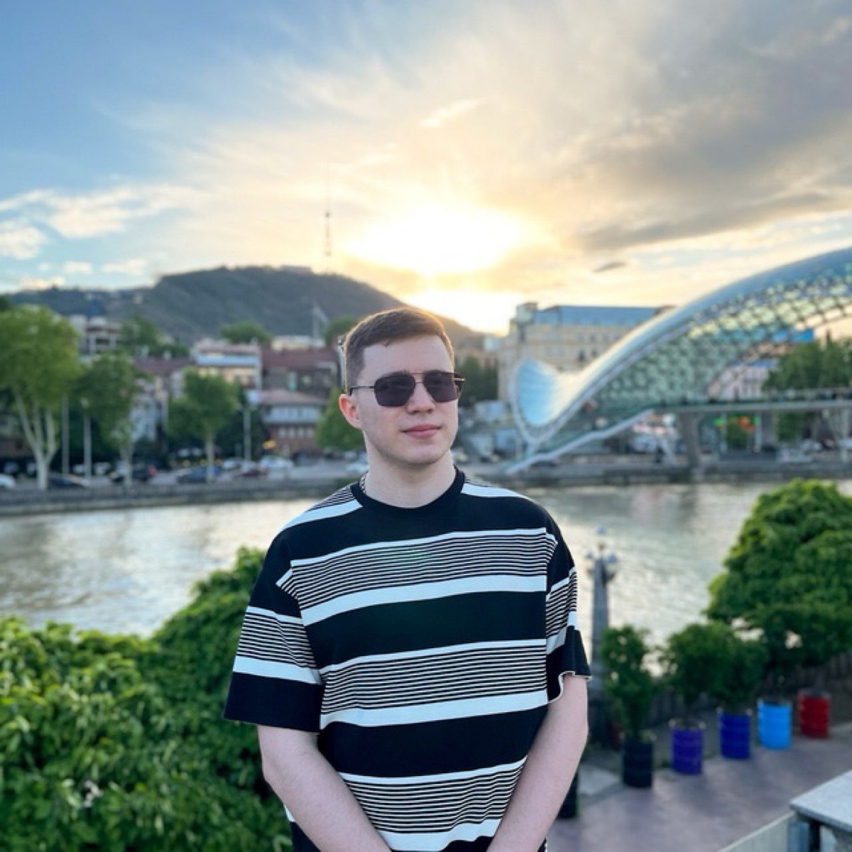 Karen Baratyants | Сетка — социальная сеть от hh.ru