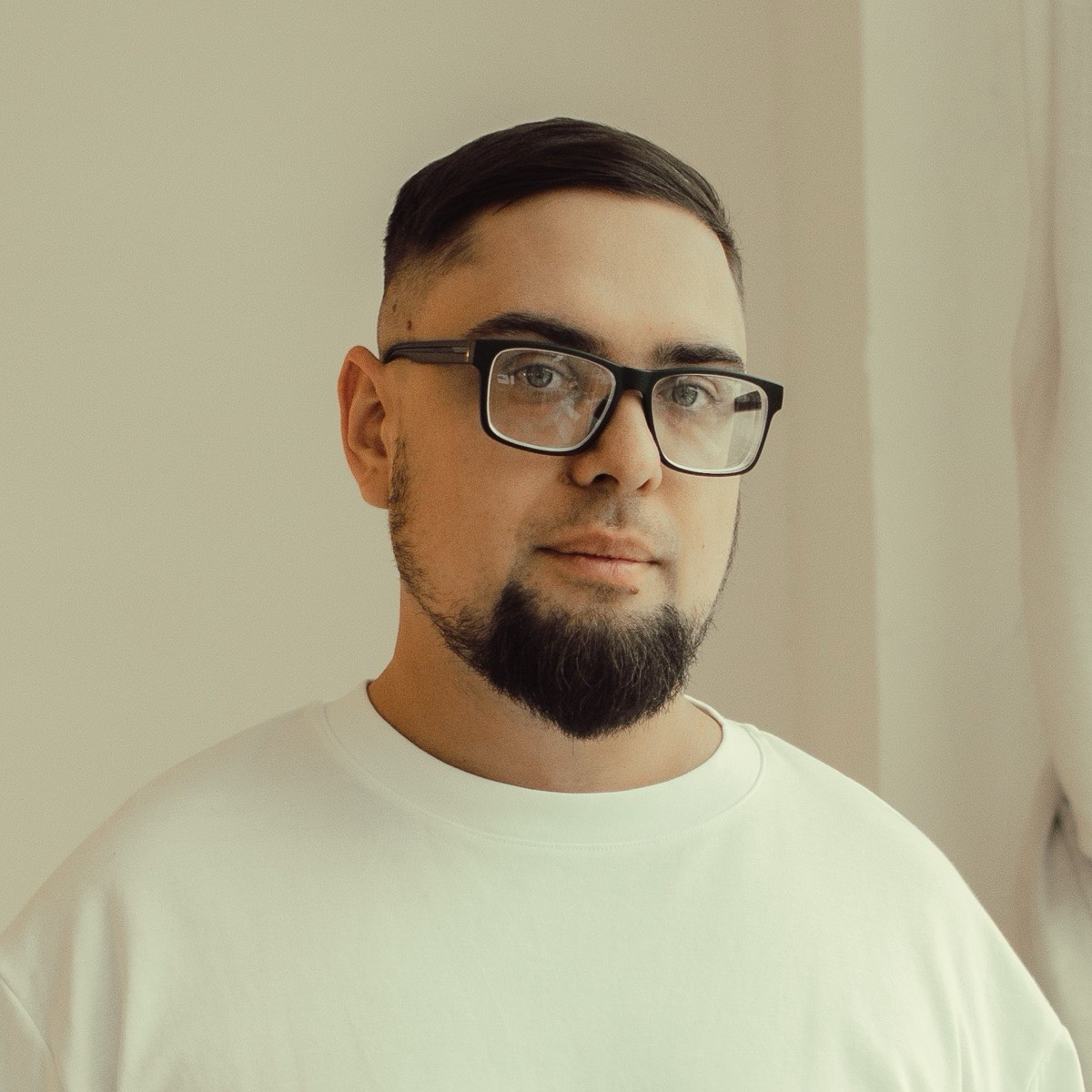 Данила Усов