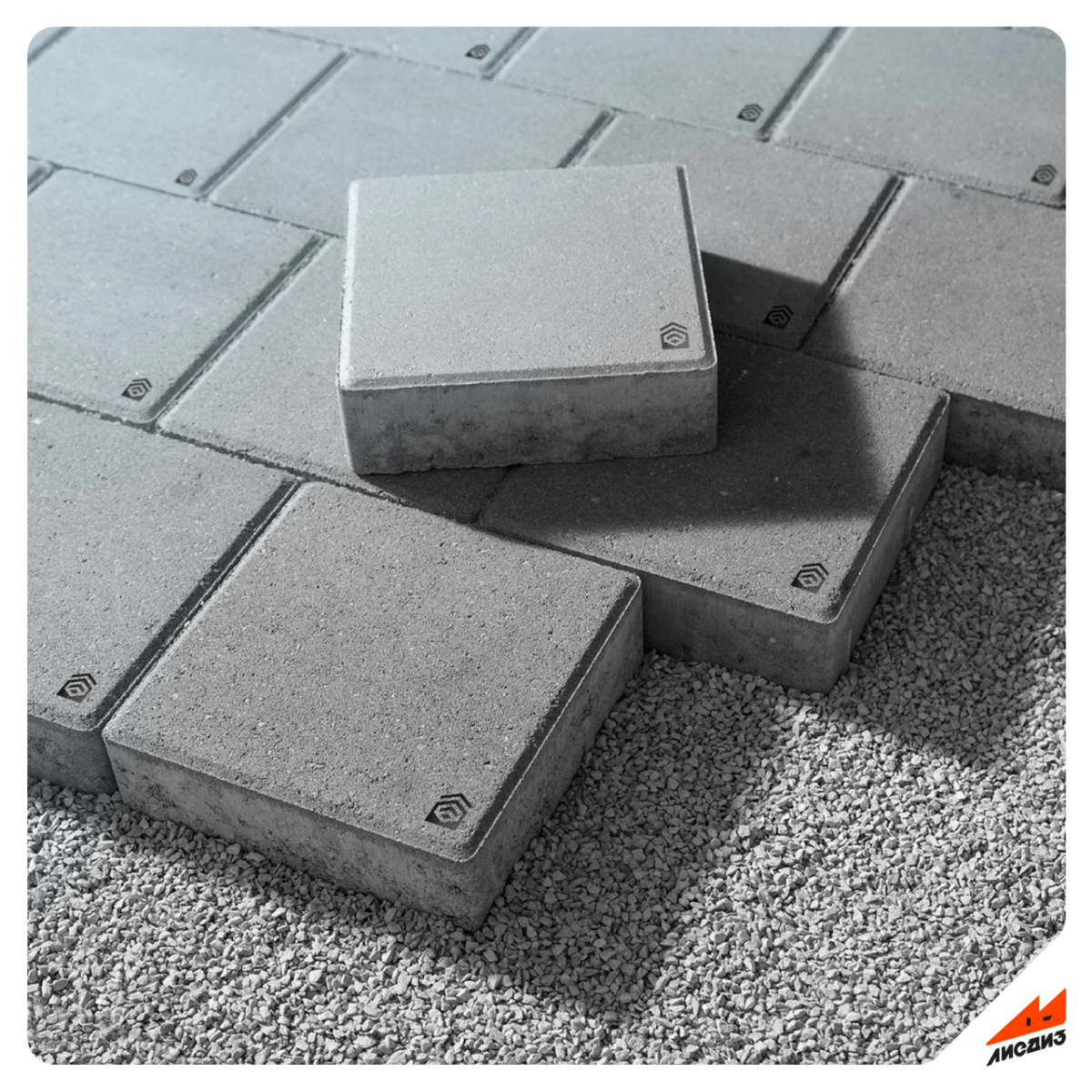 Разработали знак для завода производителя железобетонных изделий "ЖБК-1" Белгород 🗿  
Для заказа или консультации пишите в сообщения группы ✨🦊  
#логотип #бетон #брендинг #компания #жби #жбк1 | Сетка — социальная сеть от hh.ru