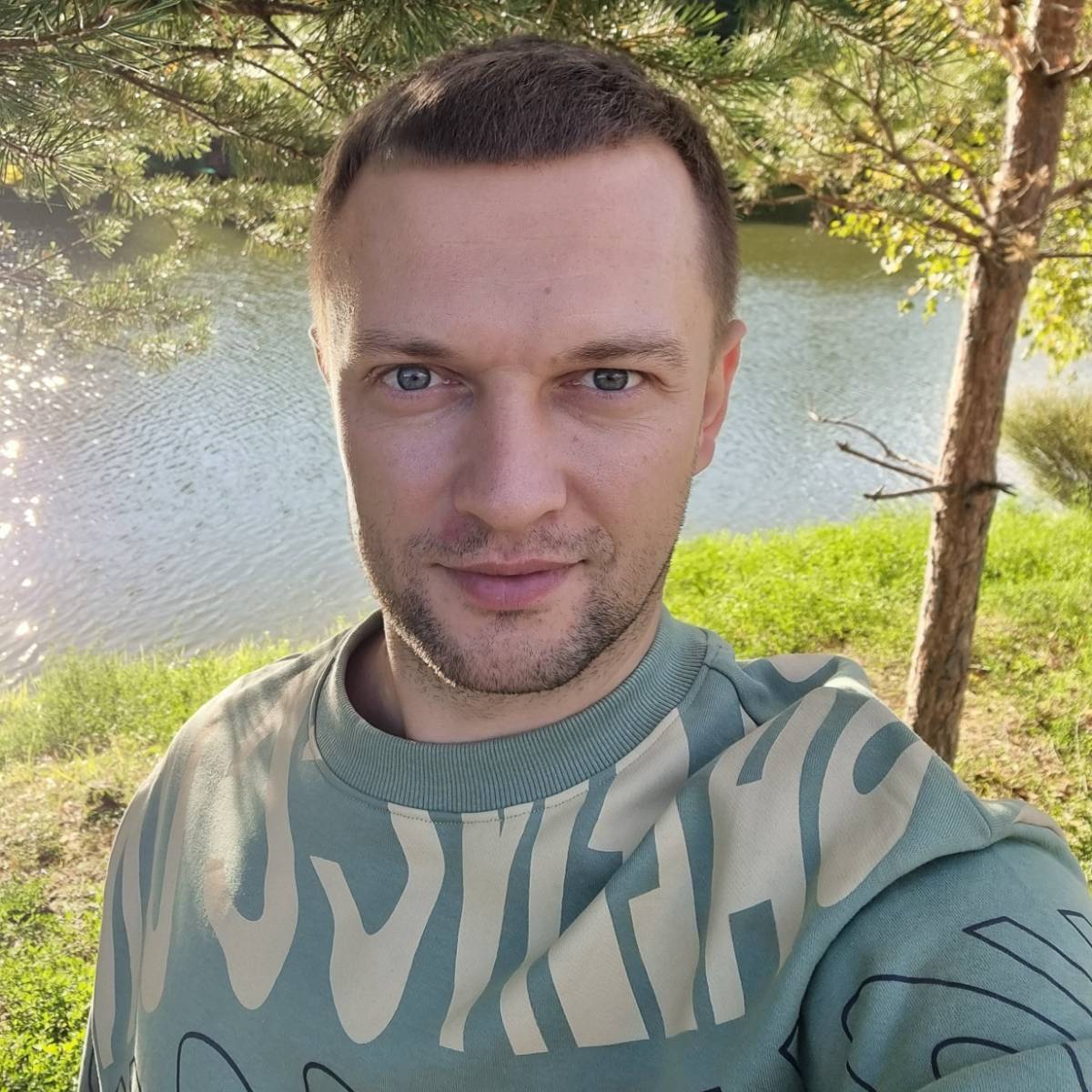 Евгений Соловьев