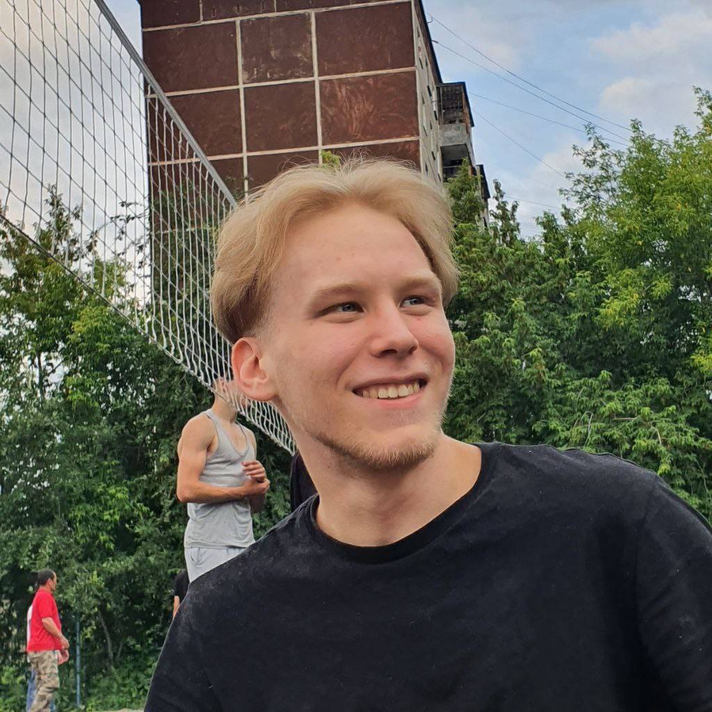 Кирилл Сенчук | Сетка — социальная сеть от hh.ru