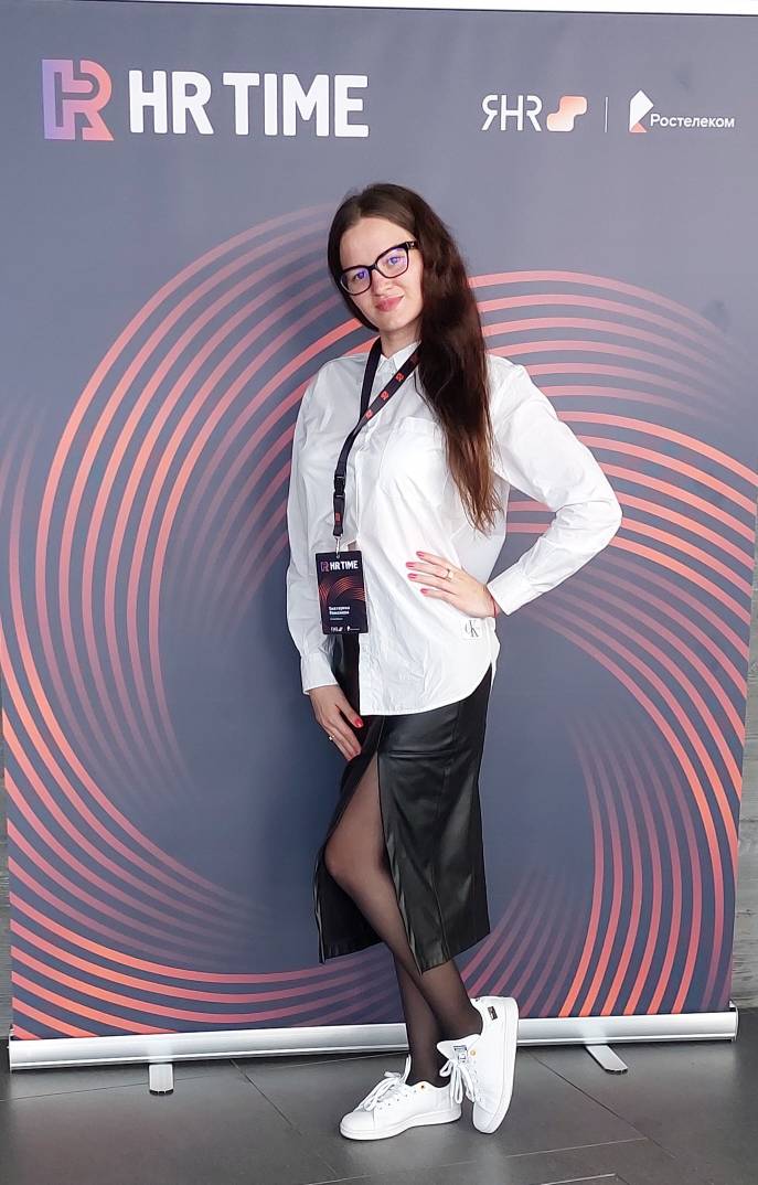 Екатерина Романова | Сетка — социальная сеть от hh.ru