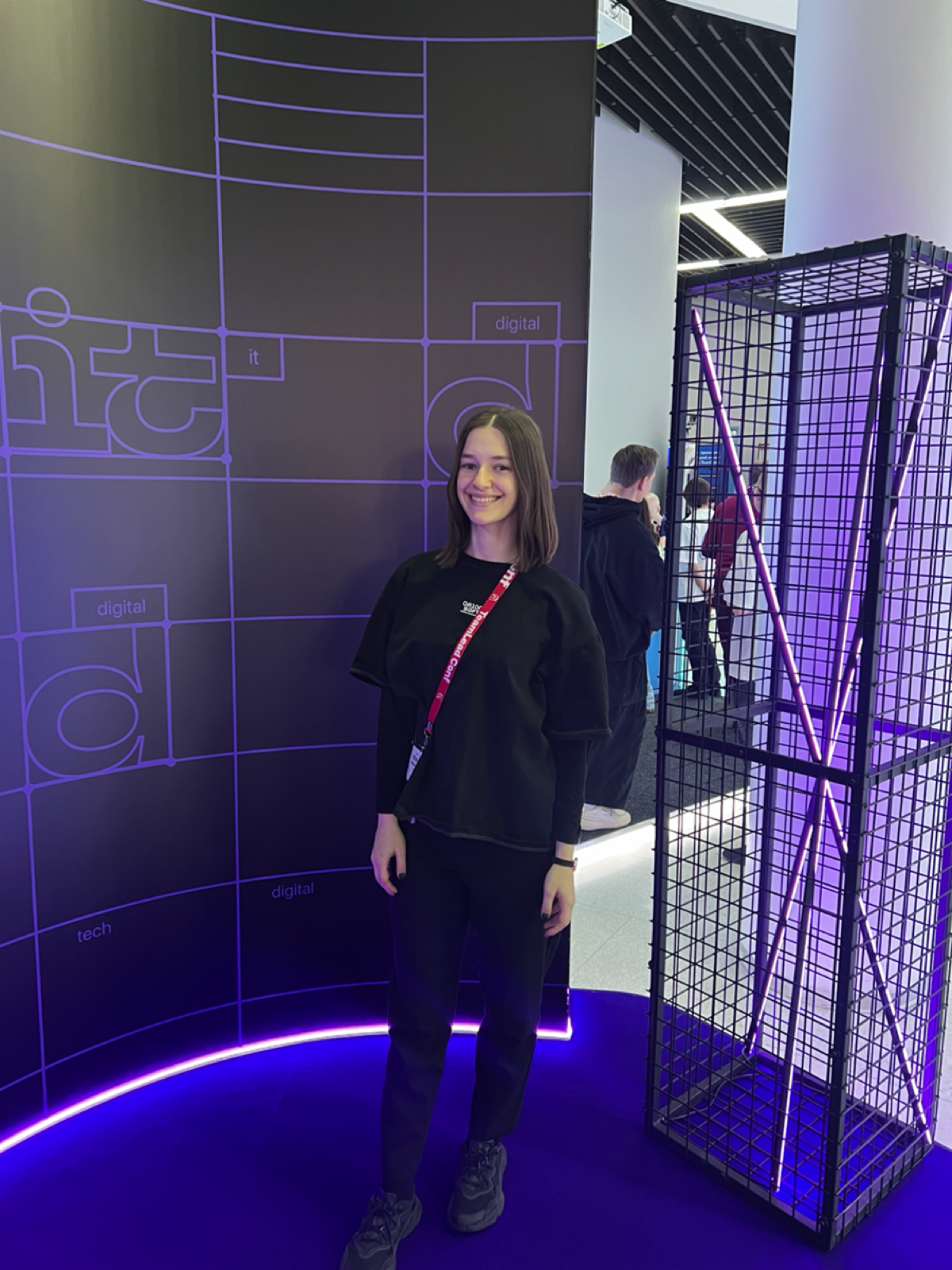 всем привет с Teamlead conf! Приходите на стенд OrionSoft за классными играми и подарками:) | Сетка — социальная сеть от hh.ru