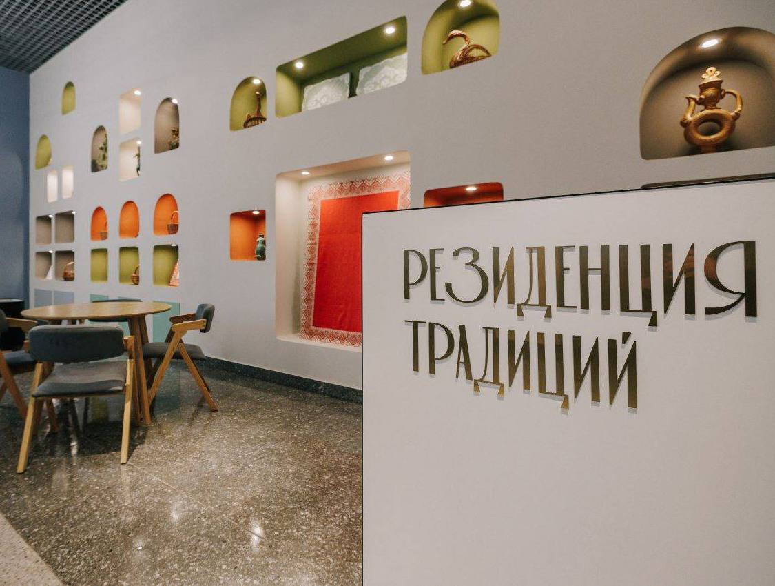 🐴 Резиденция традиций, Рязань
вчера были на премии и деловой программе в Рязани. Когда увидели, как оформлена резиденция, поняли, что слайды про подачу можем пропускать, в этом здесь знают толк | Сетка — социальная сеть от hh.ru