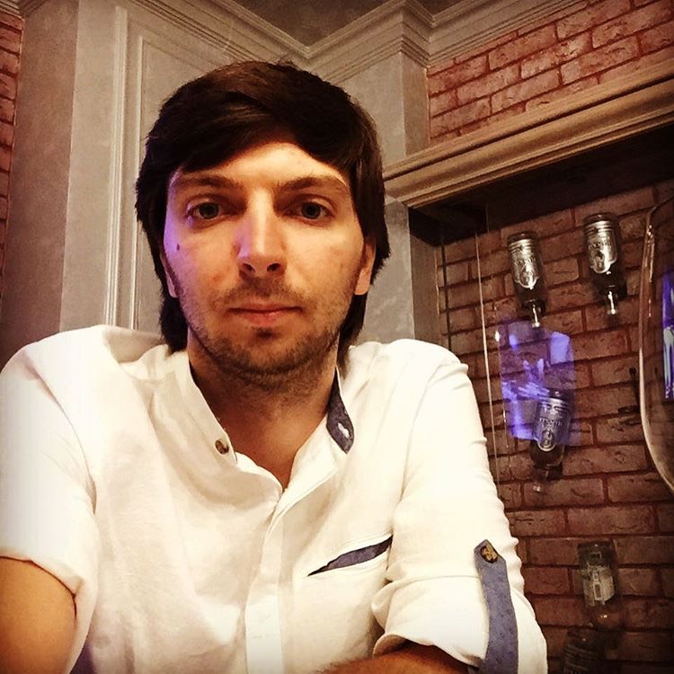 Игорь Кононов