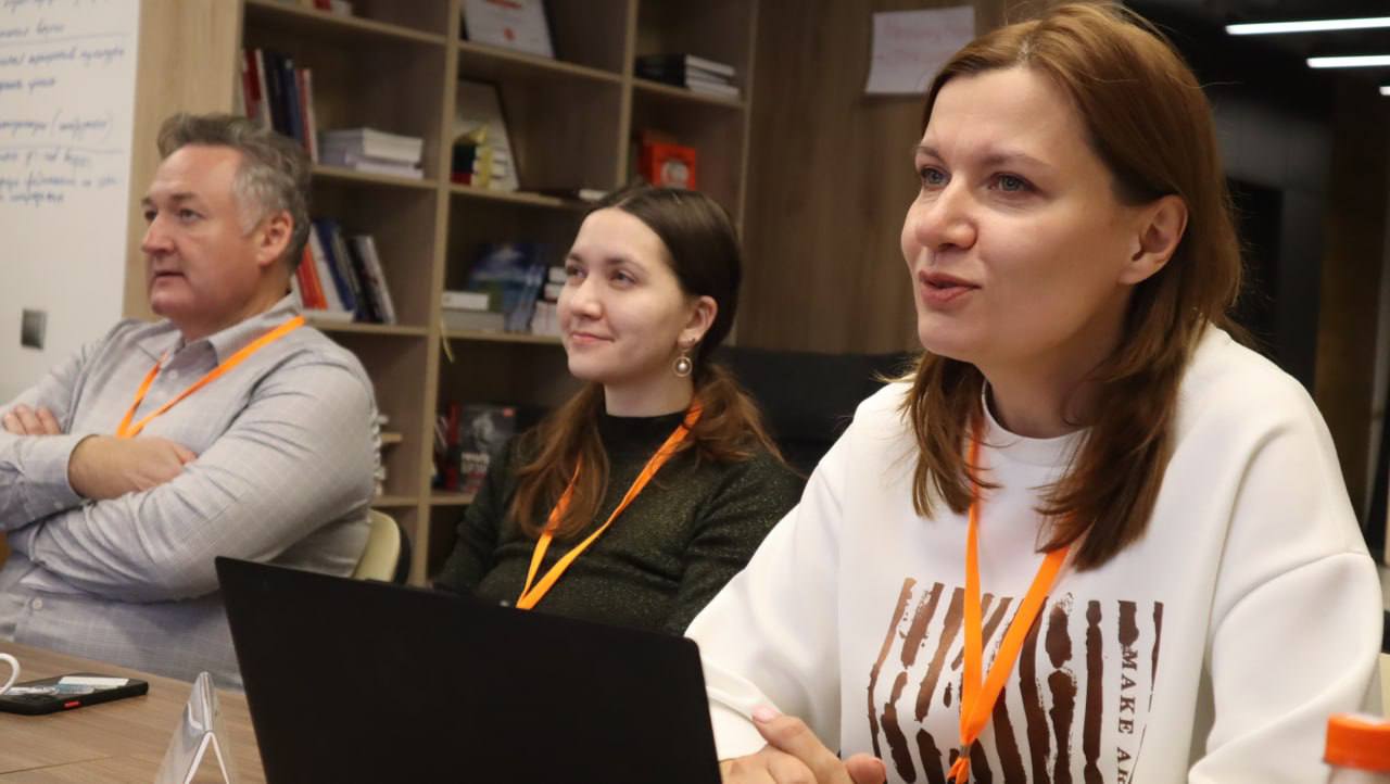 Связь между запасами и маркетингом
В прошлую пятницу побывала в Книжном Клубе, где обсуждали одну из книг Голдратта «Я так и знал. Розничная торговля и теория ограничений» | Сетка — социальная сеть от hh.ru
