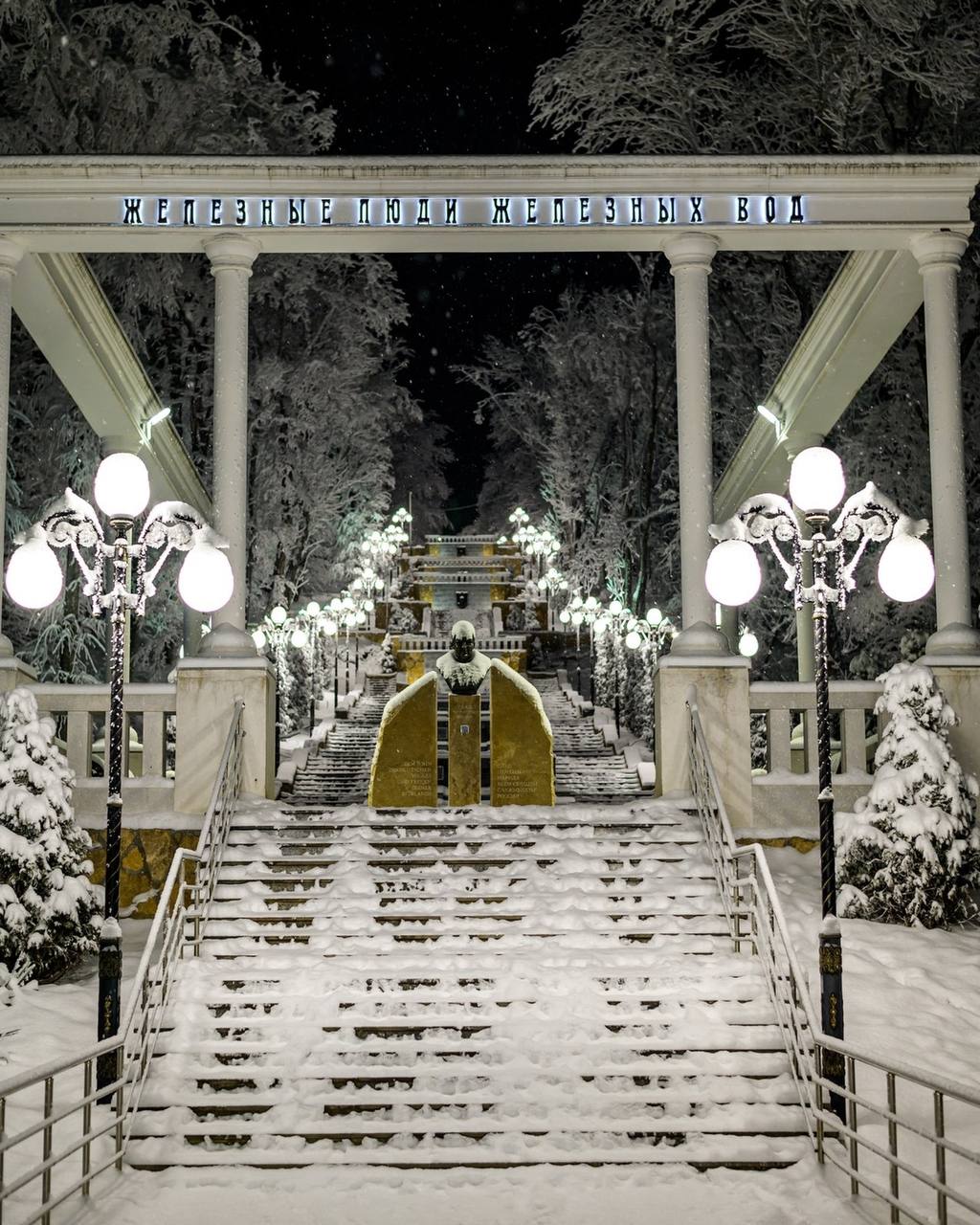 ❄️Зимний Железноводск
📸 @fireastra
@stavropolyevibe | Сетка — социальная сеть от hh.ru