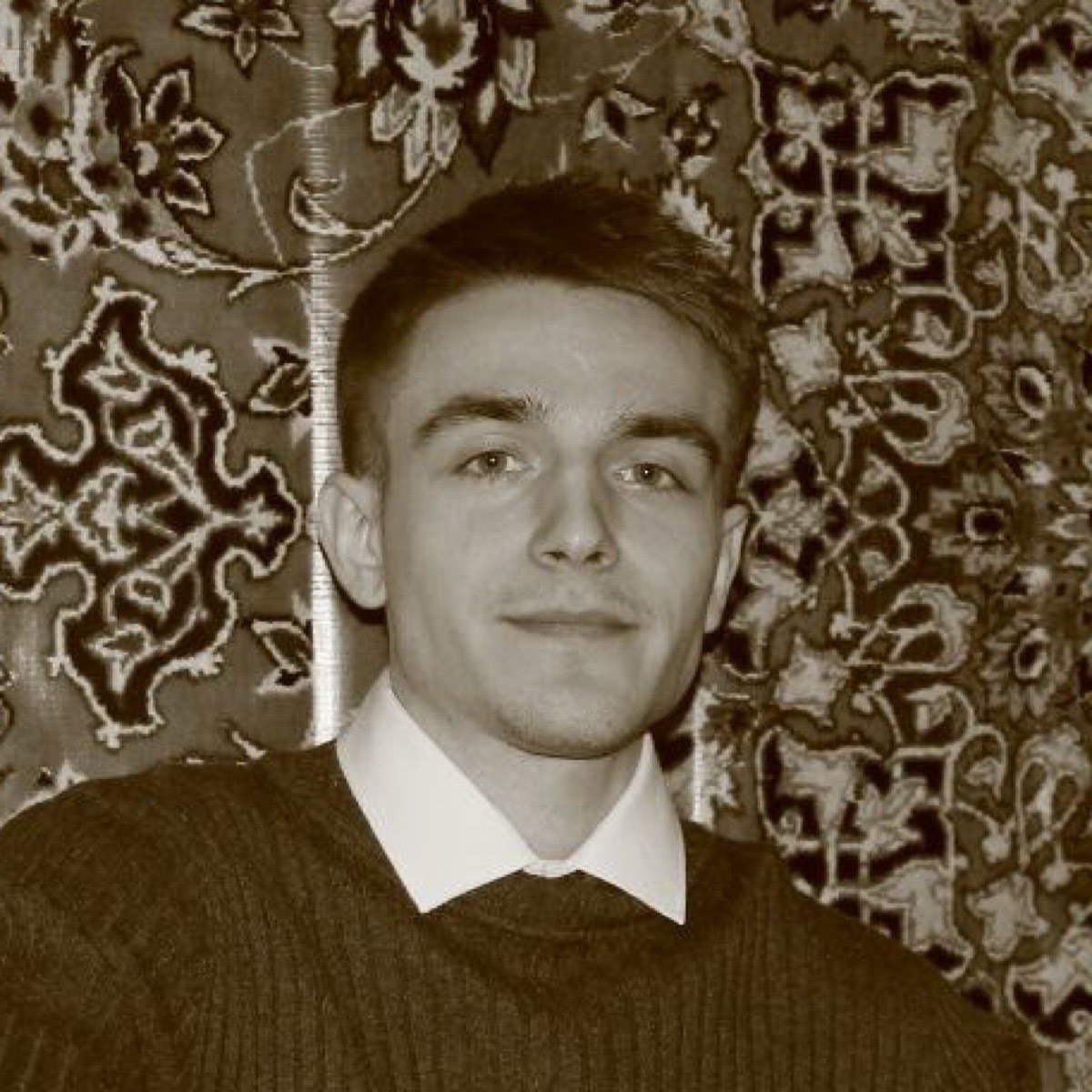 Doctor Deni | Сетка — социальная сеть от hh.ru