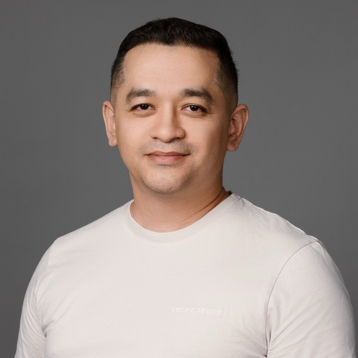 Хуршидбек Халмурзаев | Сетка — социальная сеть от hh.ru