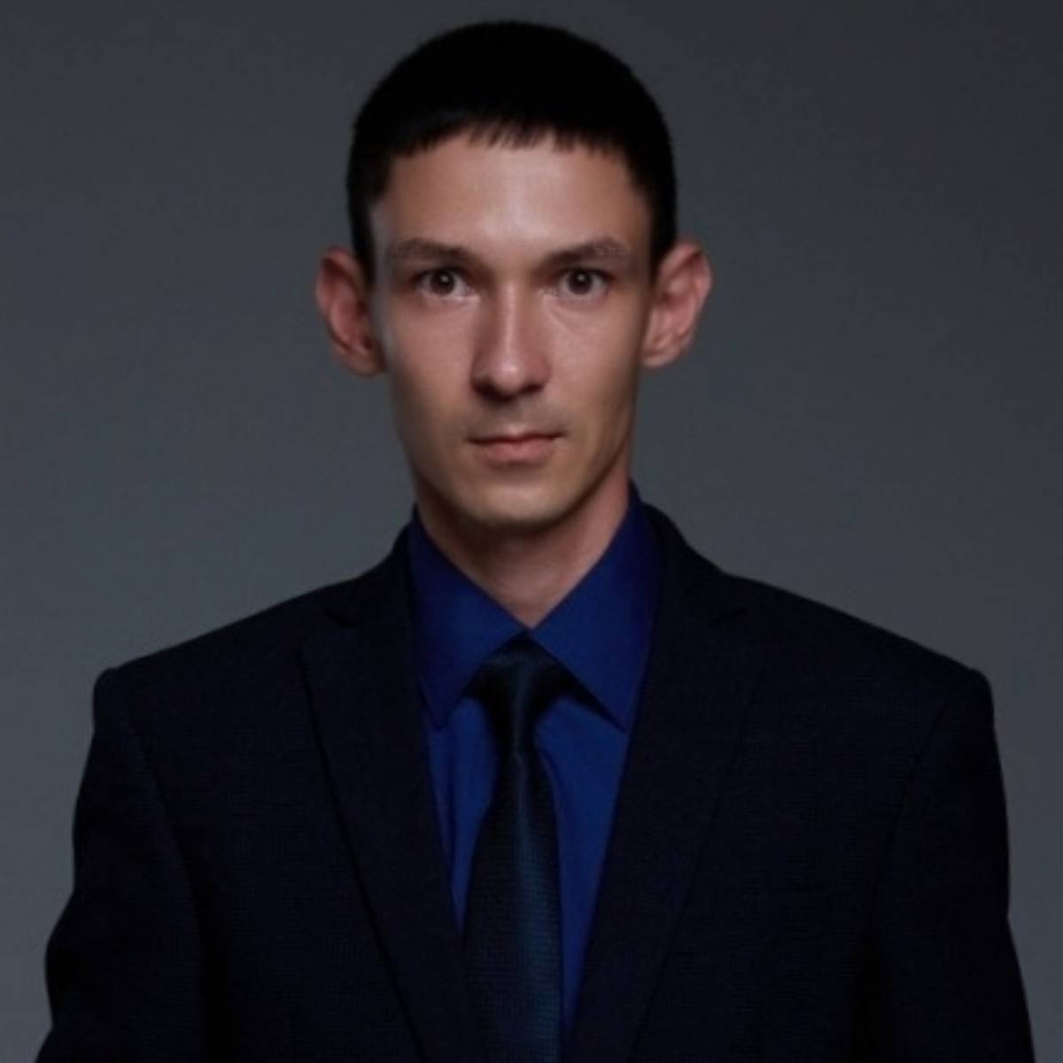 Гумар Бакиев | Сетка — социальная сеть от hh.ru