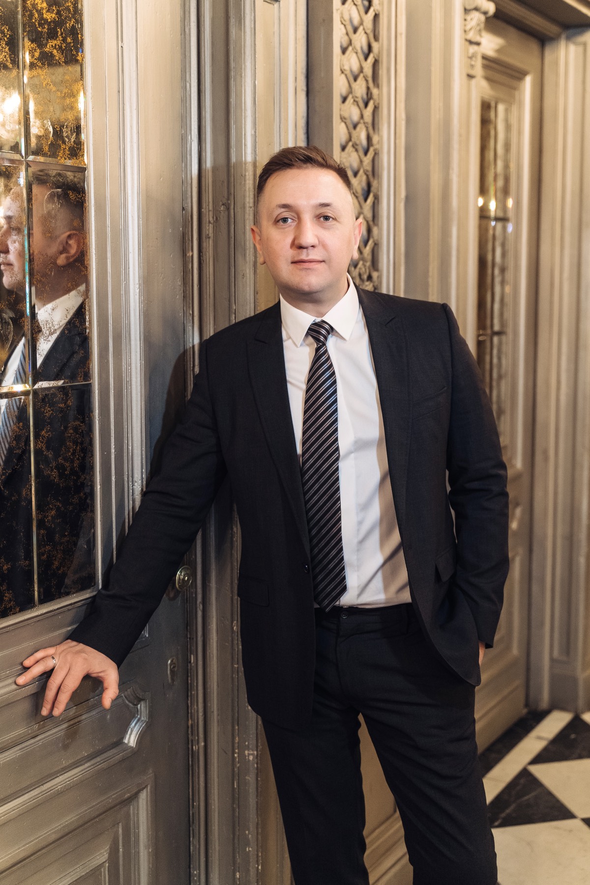 Иван Тихонов