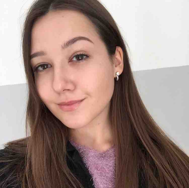 Виталина Кукарова