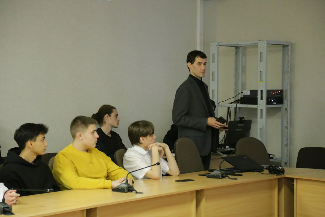 К Международному дню защиты информации постарались сделать мир немного безопаснее
https://vk.com/wall-1145674926490 | Сетка — социальная сеть от hh.ru
