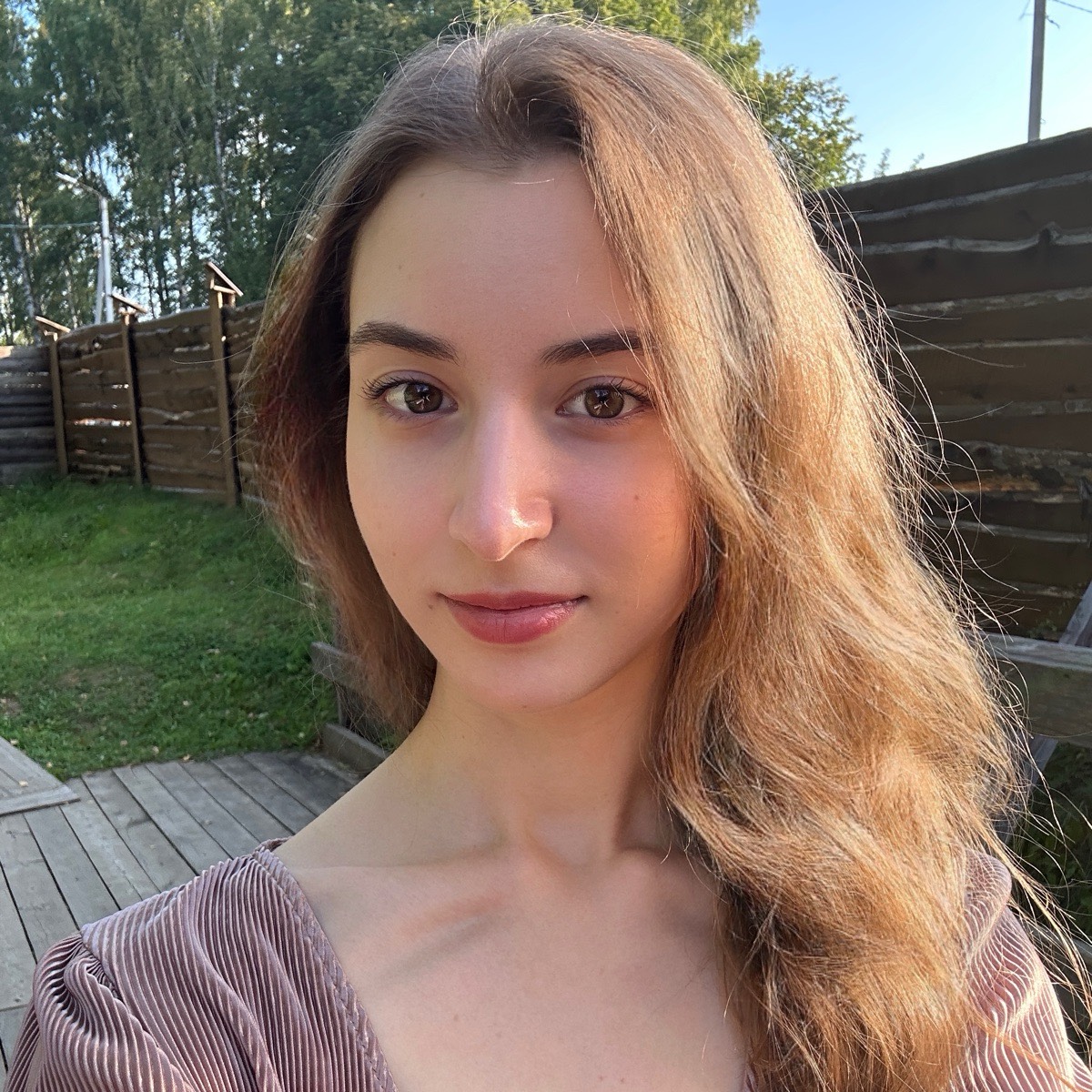 Алина Гусева