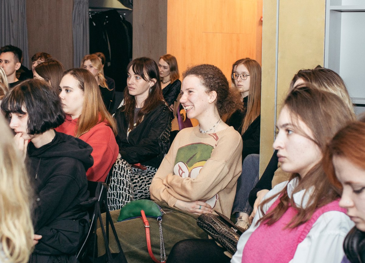 готовь сани летом, а апрельскую конференцию зимой! 👁️📂
международная конференция «Теории и практики искусства и дизайна: социокультурные, экономические и политические контексты», организуемая Школой д... | Сетка — социальная сеть от hh.ru