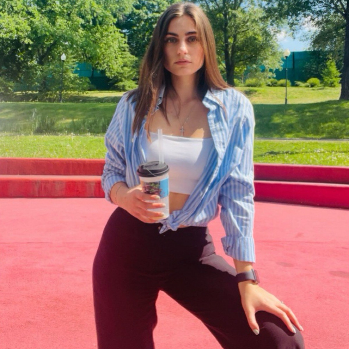 Ника Комлякова