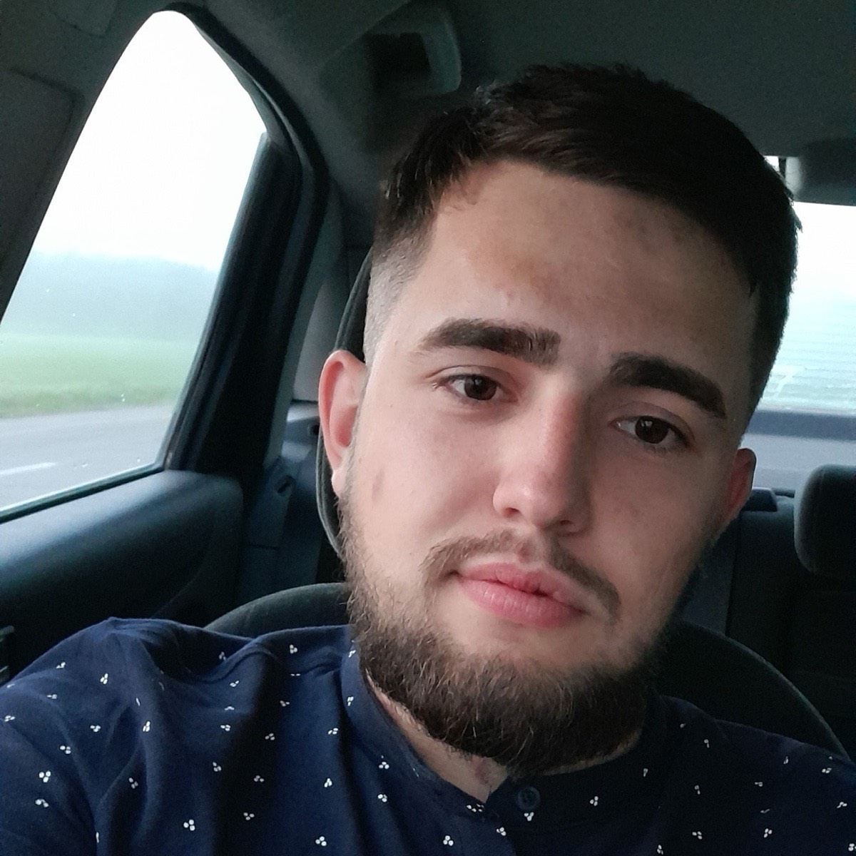 Igor Suhorukov | Сетка — социальная сеть от hh.ru