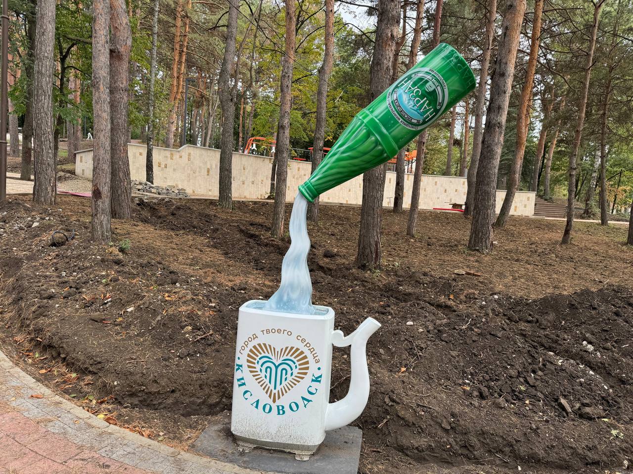 ❤️ Более 30 уникальных арт-объектов установили в Кисловодске
В городе-курорте продолжается благоустройство Комсомольского парка | Сетка — социальная сеть от hh.ru