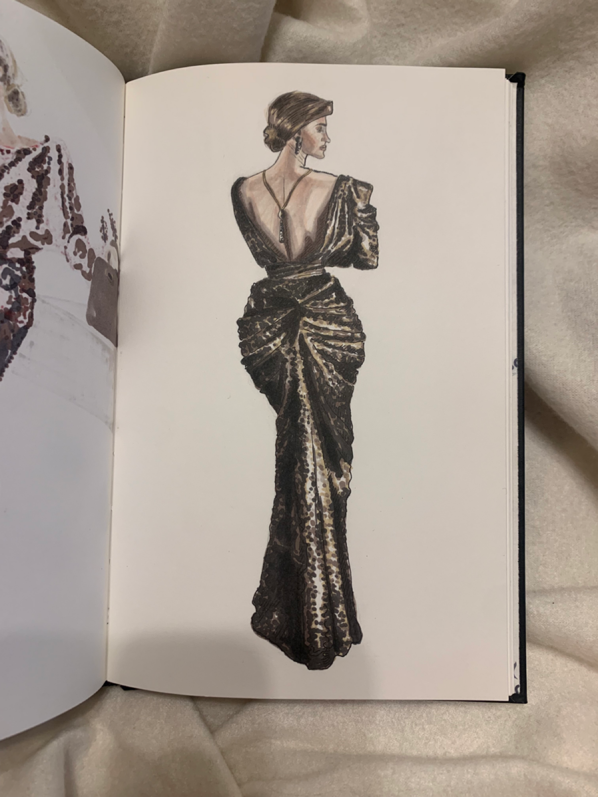 Сегодня я снова делюсь своими скетчами ✏️
#sketching#fashionsketch#sketshartist#illustratoroftheday | Сетка — социальная сеть от hh.ru