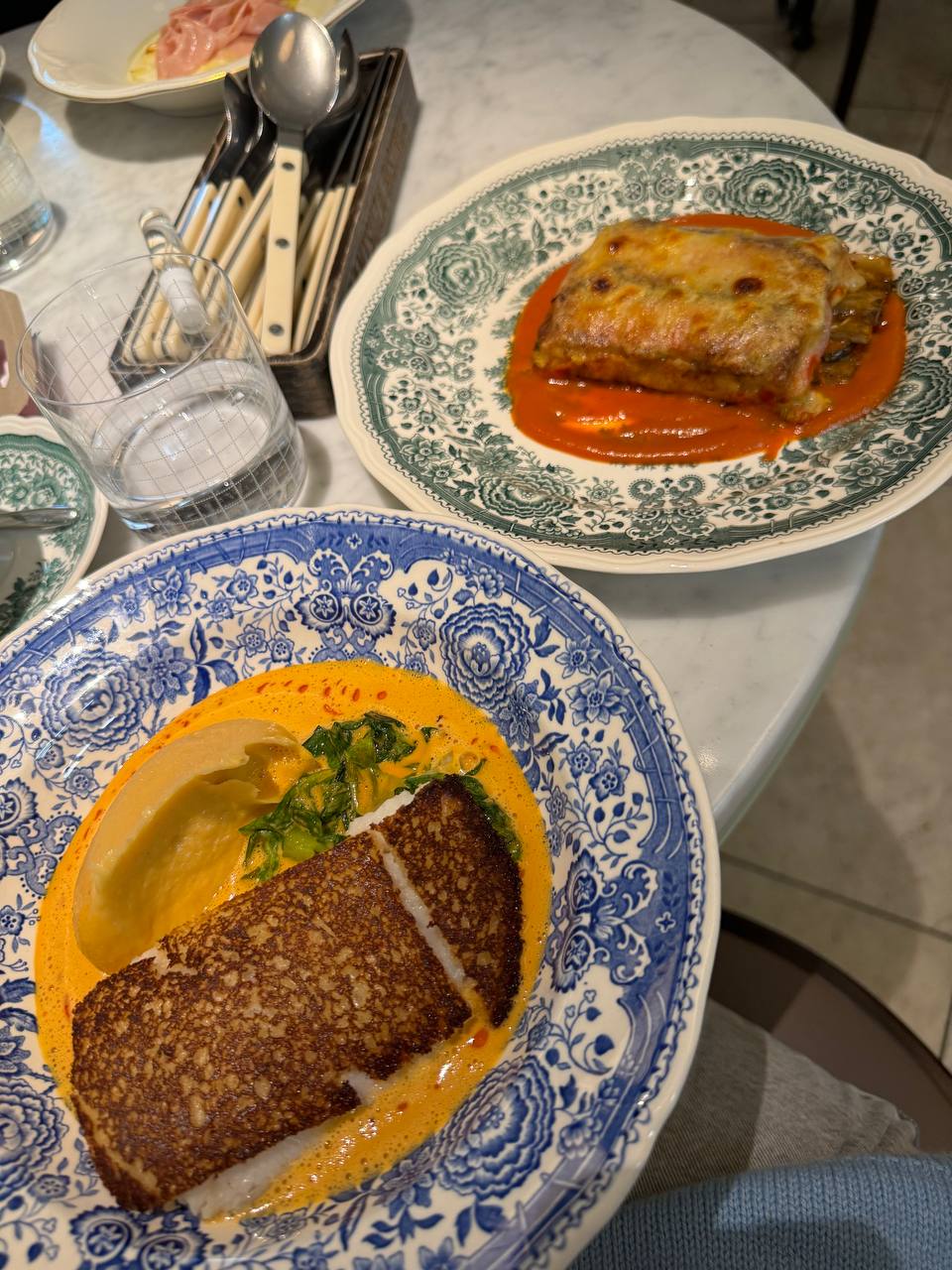 Frantsuza Bistrot
Сервис, который меня впечатлил
Не так давно я посетила одно заведение, о котором совершенно ничего не знала | Сетка — социальная сеть от hh.ru