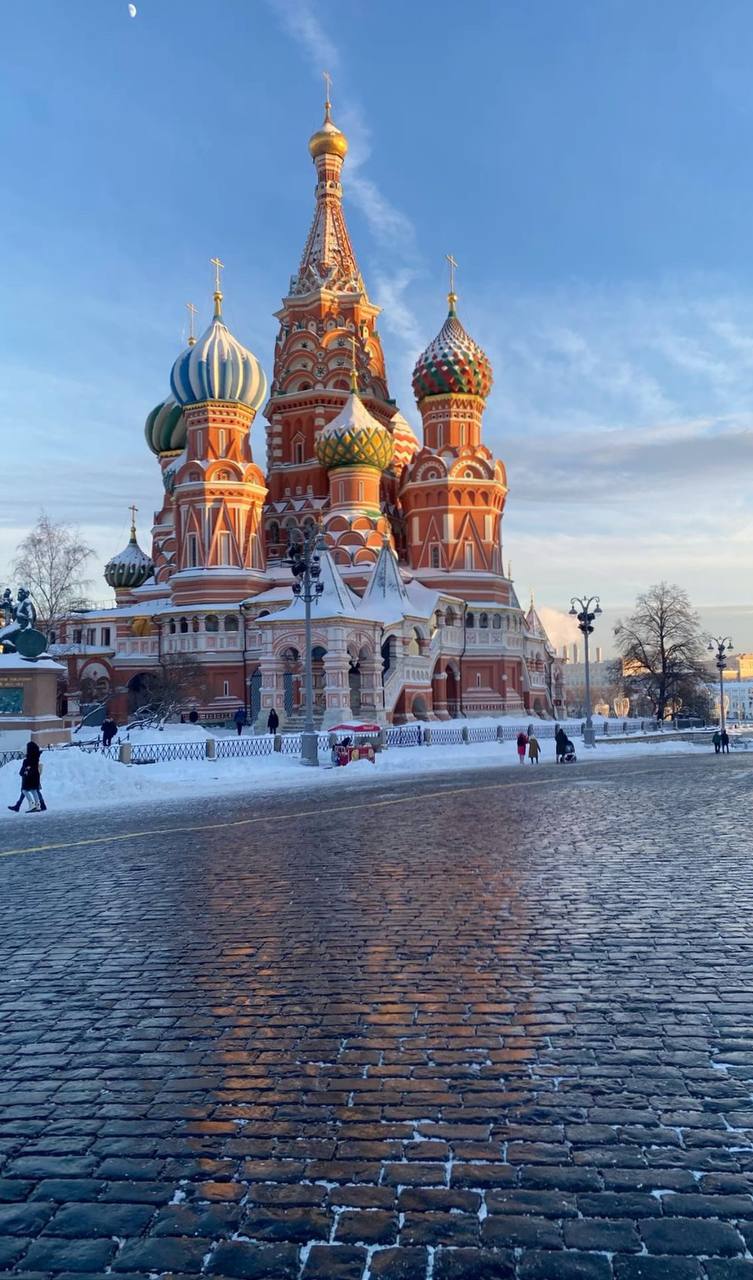❄️В декабре снега будет мало в Москве
По прогнозу температура воздуха в столице будет на 3-5°С выше обычной декабрьской
📲Подпишитесь на Вдвижении | Сетка — социальная сеть от hh.ru
