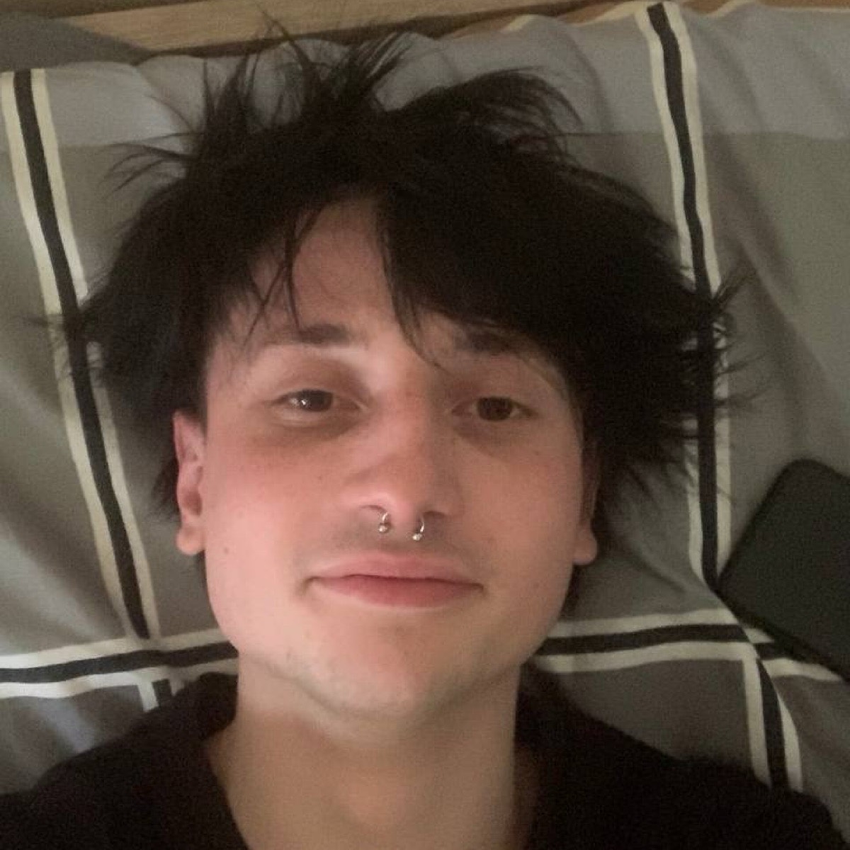 Eye Glasses | Сетка — социальная сеть от hh.ru