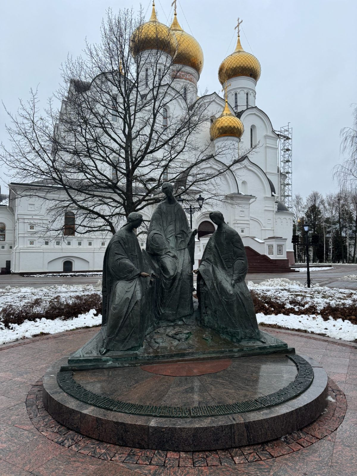 В Ярославле прошли Дизайн—Выходные. Организаторы сообщили, что было 1500 участников. По моим ощущениям, это правда ровно на половину | Сетка — социальная сеть от hh.ru