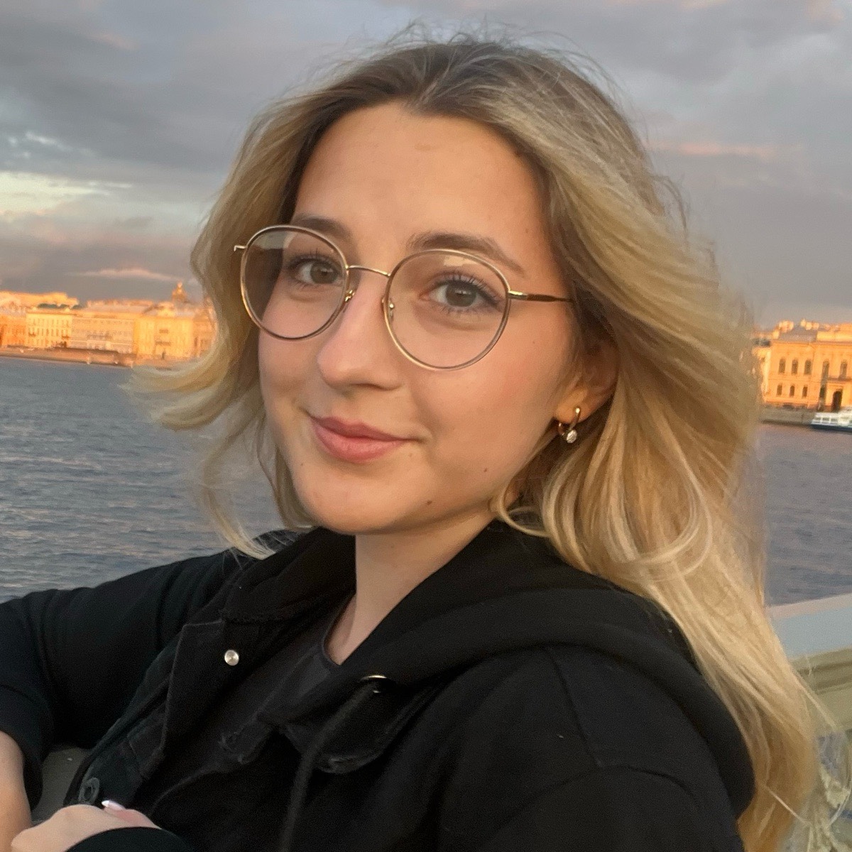 Надежда Сажина