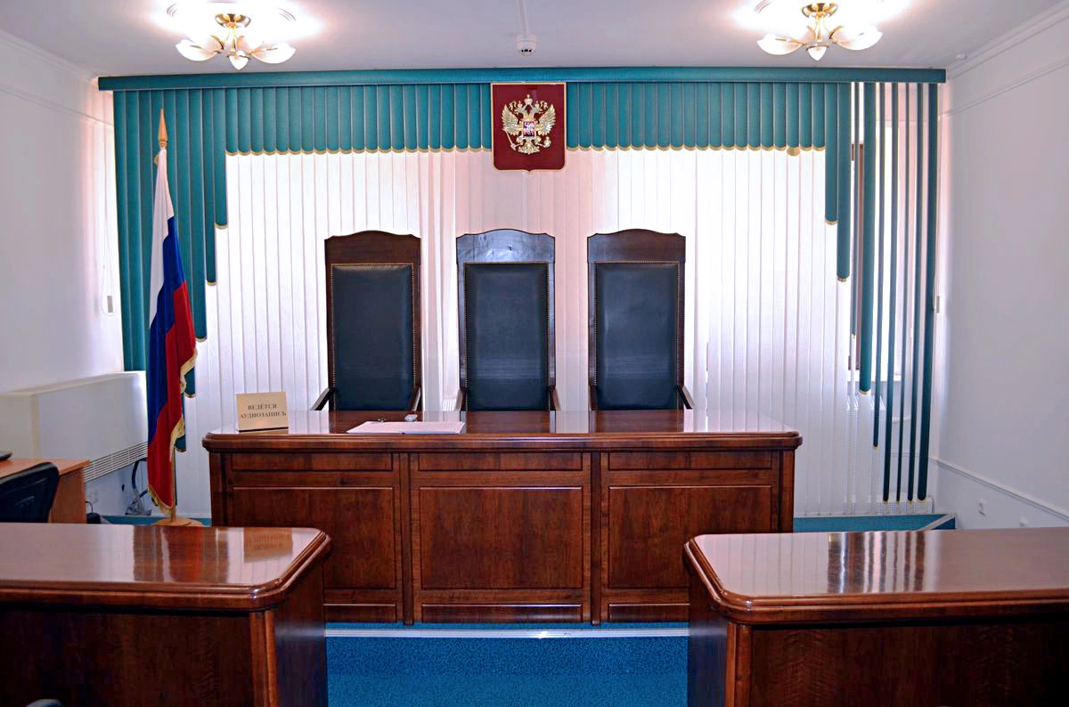 Ты – юрист, а это значит чтишь закон ты день и ночь. И ты, так или иначе, можешь в этом всем помочь | Сетка — социальная сеть от hh.ru