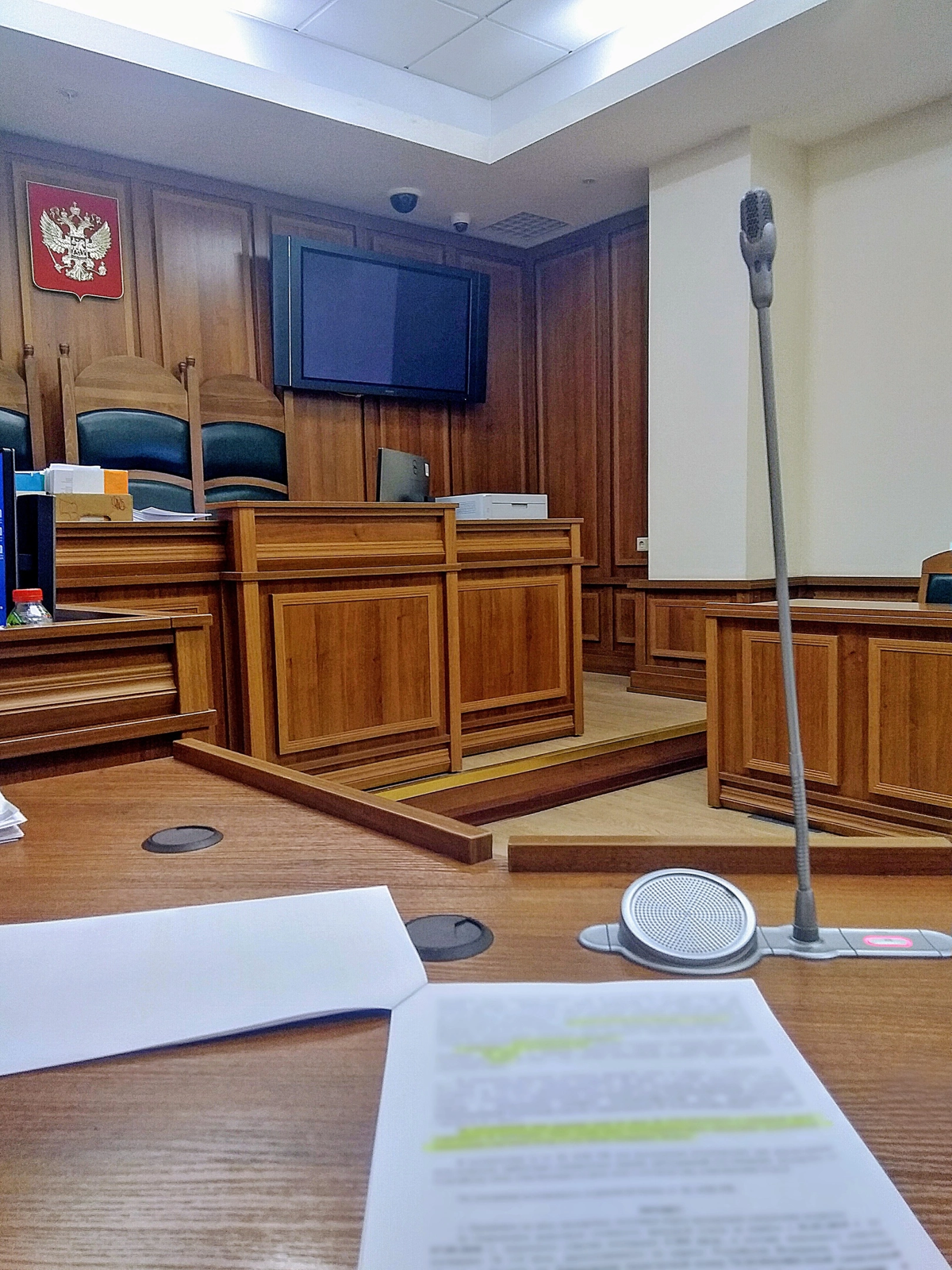 Ты – юрист, а это значит чтишь закон ты день и ночь. И ты, так или иначе, можешь в этом всем помочь | Сетка — социальная сеть от hh.ru