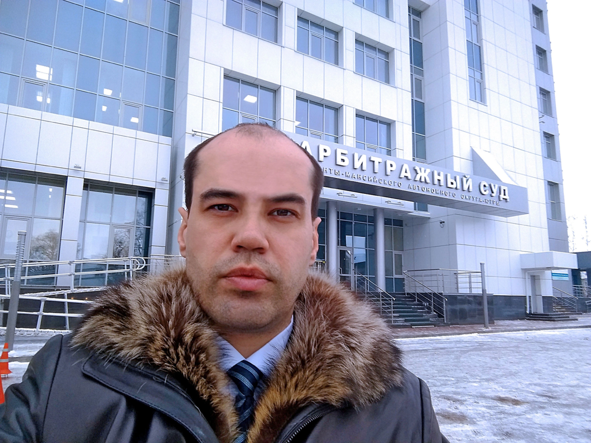 Ты – юрист, а это значит чтишь закон ты день и ночь. И ты, так или иначе, можешь в этом всем помочь | Сетка — социальная сеть от hh.ru