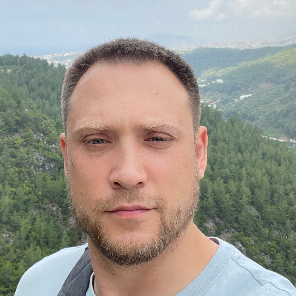 Антон Васильев | Сетка — социальная сеть от hh.ru