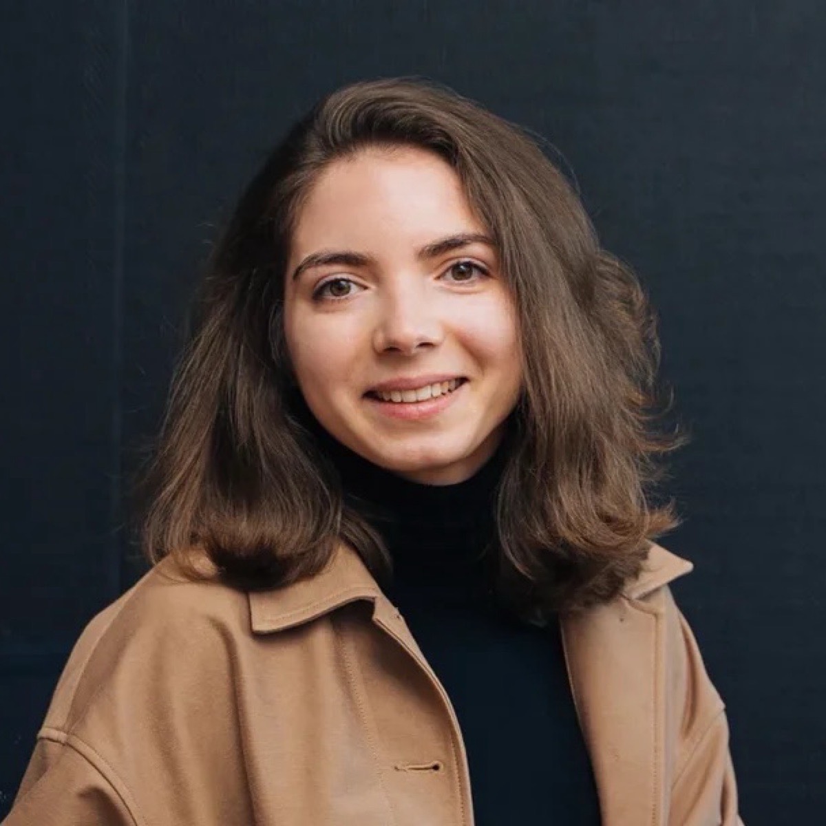 Kristina Stens | Сетка — социальная сеть от hh.ru