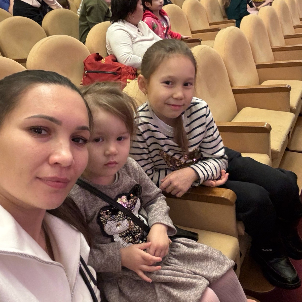 Марина Емельянова