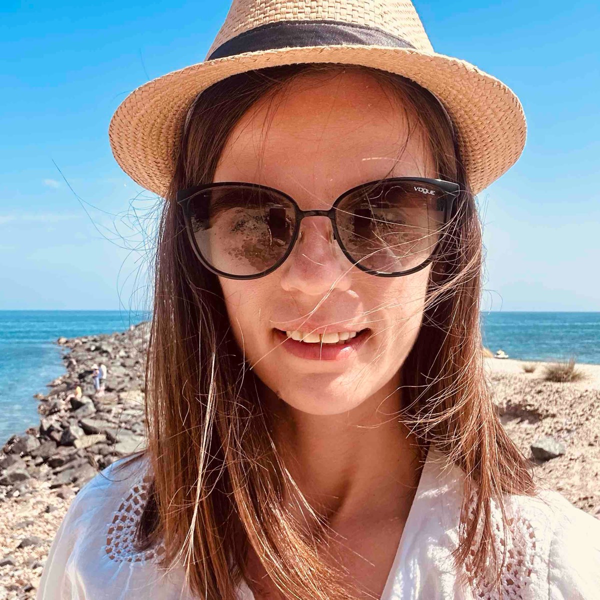 Elena Shapovalova | Сетка — социальная сеть от hh.ru