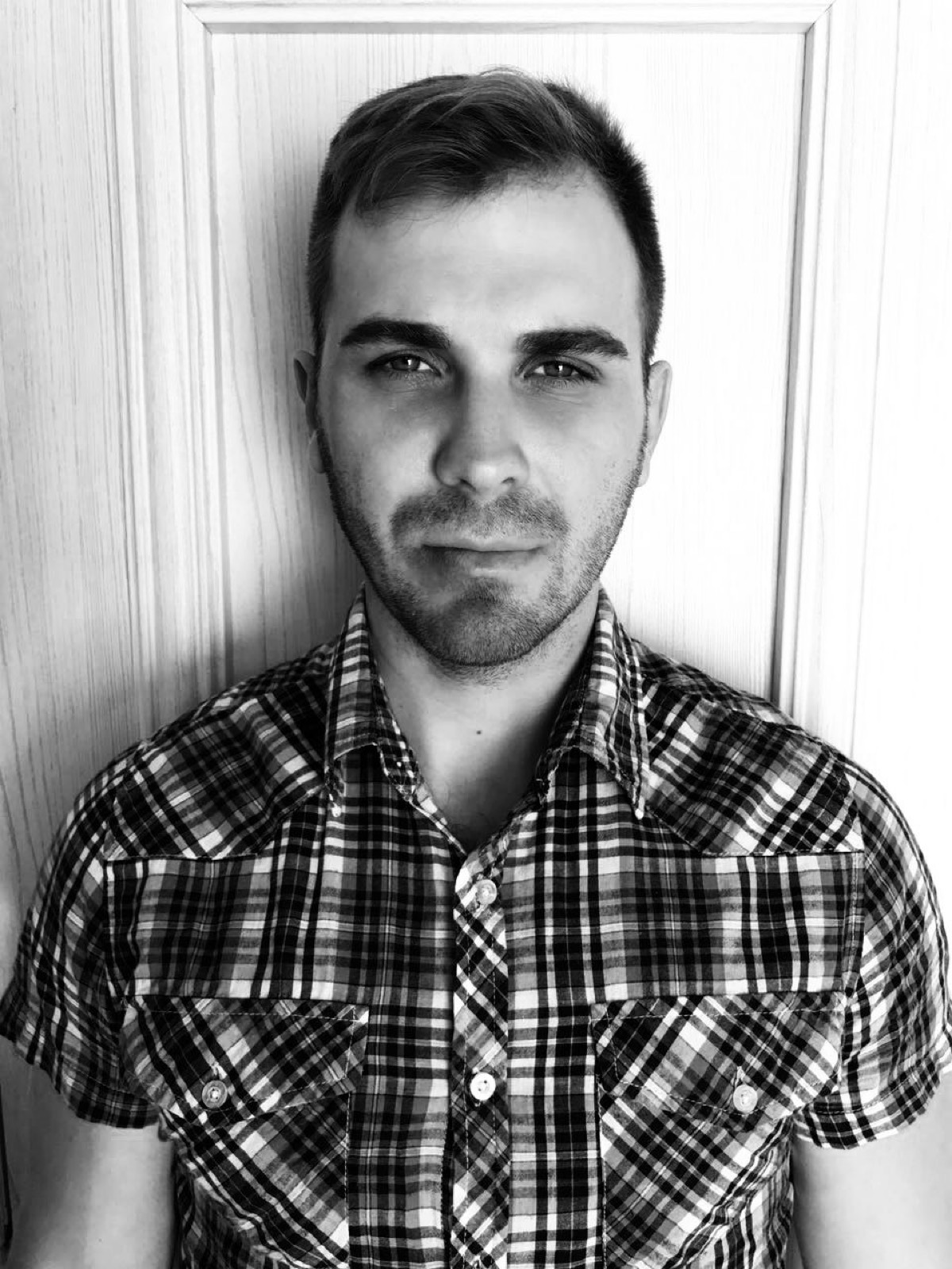 Дмитрий Стариков