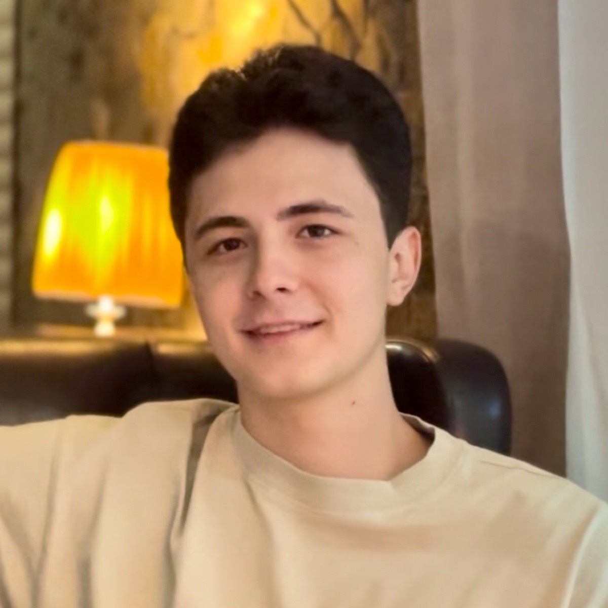 Арсений Челабов | Сетка — социальная сеть от hh.ru